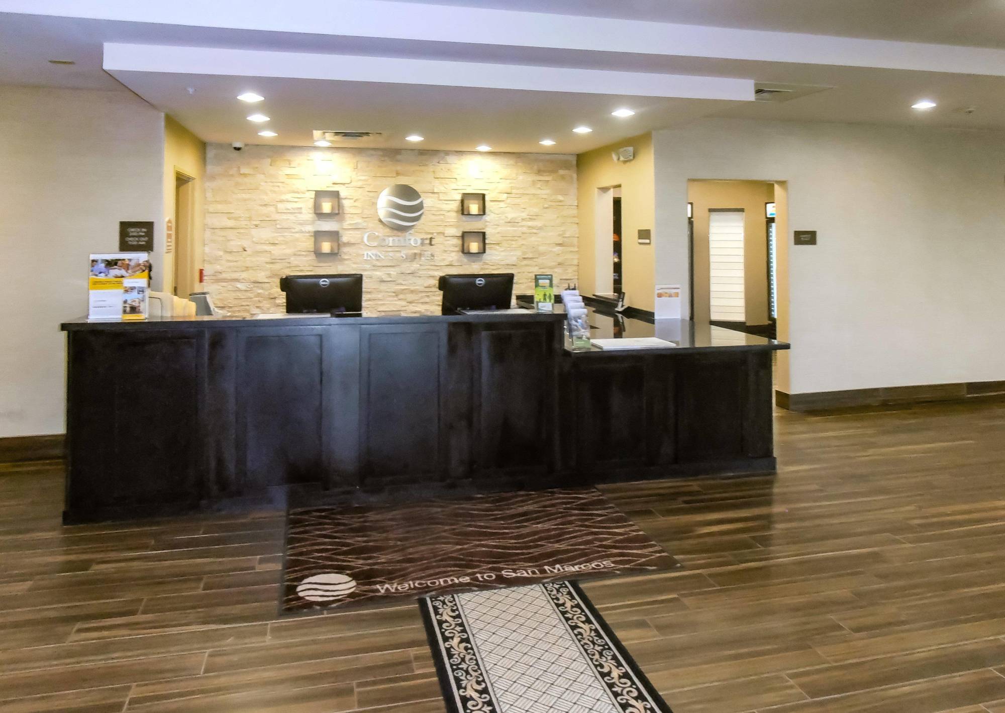 Comfort Inn & Suites San Marcos Luaran gambar